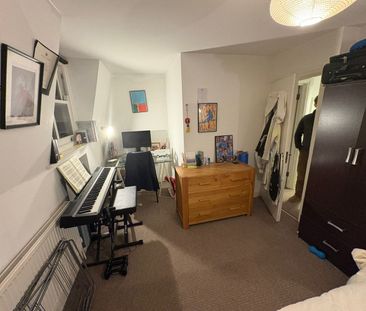 Room in a Shared House, Rhyl Street, NW5 - Photo 6