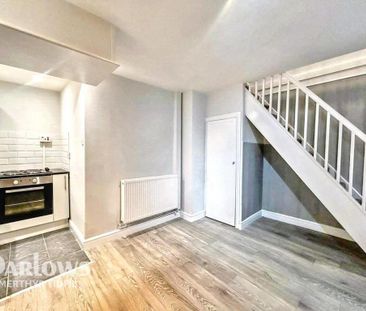 2 bedroom terraced house to rent - Photo 2