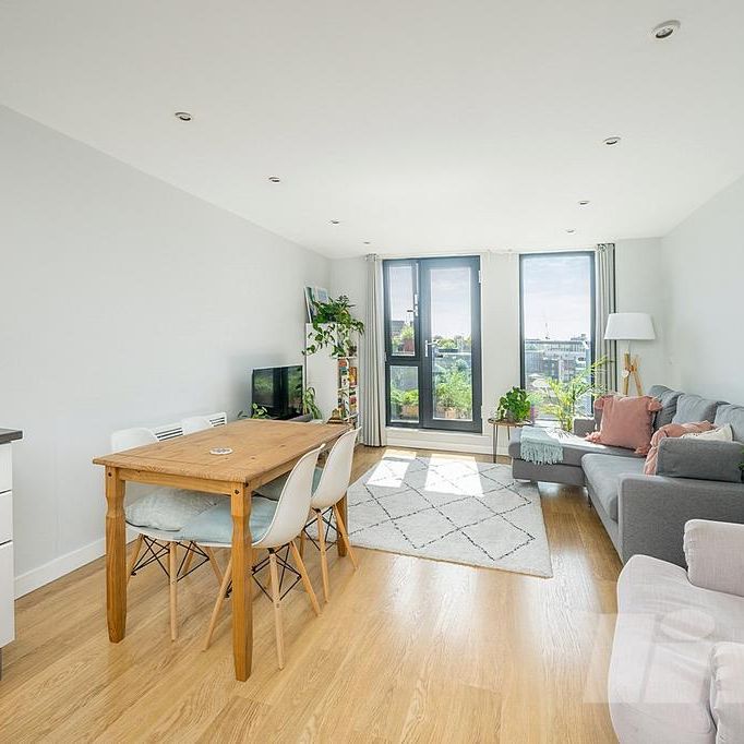 1 bedroom apartment to rent - Photo 1