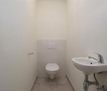 Modern 2-slk. app. met Z-gericht terras en autostaanplaats - Photo 3