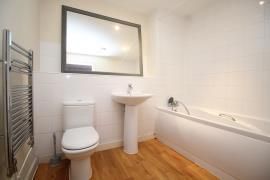 2 bedroom apartment to rent - Photo 3