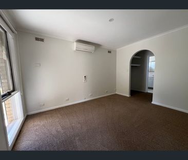 5 Devon Court, Morwell, Vic 3840 - Photo 1
