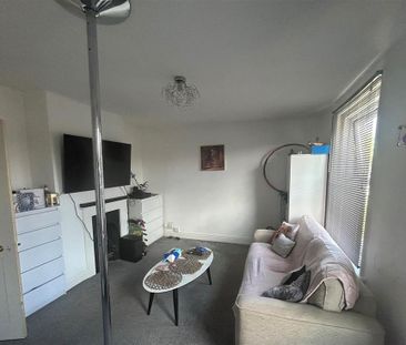 1 bedroom maisonette to rent - Photo 3