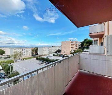 Location Appartement 2 pièces 27m² GIENS 83400 - Photo 6