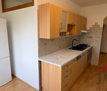 Pronájem bytu 2+1 61 m² - Photo 2