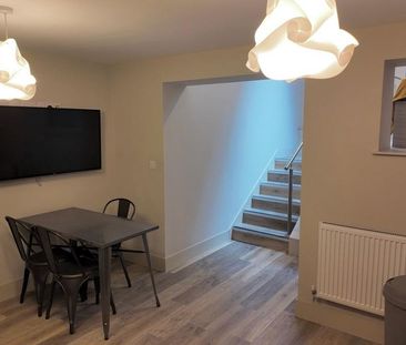 Studio to rent - Photo 6