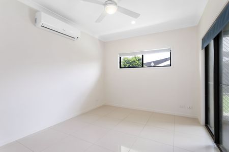 Immaculately Presented Spacious Home - Photo 3