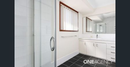 SPACIOUS HOME WITH EVERYDAY COMFORT - Photo 5