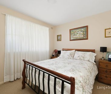 Comfort, Space and Potential in a Convenient Armidale Location - Photo 2