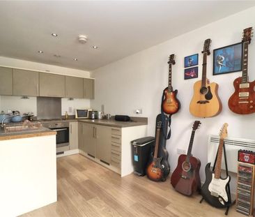 Studio to rent - Photo 4