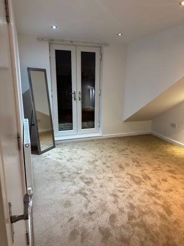 Room in a Shared Flat, Double Room, NW10 - Photo 4