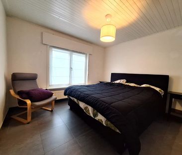 Halfopen woning met 4 slpk, tuin en garage - Photo 6