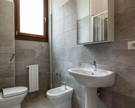 Via Santa Sofia, Milan, Lombardy 20122 - Photo 5