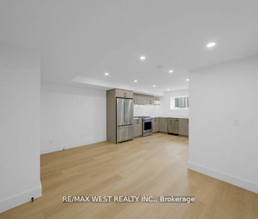 For Lease - 502 Atlas Avenue Unit# A, Toronto, Ontario - Photo 6