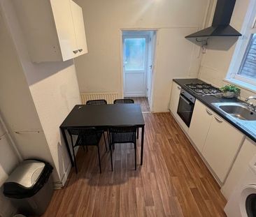 Room in a Shared House, Finsbury Park, N4 - Photo 4