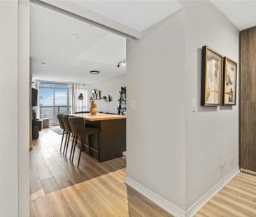 For Lease - 1940 Ironstone Drive Unit# 810, Burlington, Ontario - Photo 4