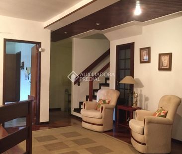Casa com 3 quartos e 594m² para alugar em Ipanema, Porto Alegre. - Foto 1