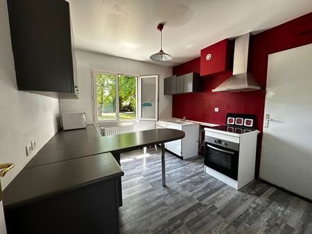 Location Maison 6 pièces 109m² - Photo 4