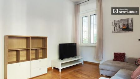 milan, Lombardy 20122 - Photo 2