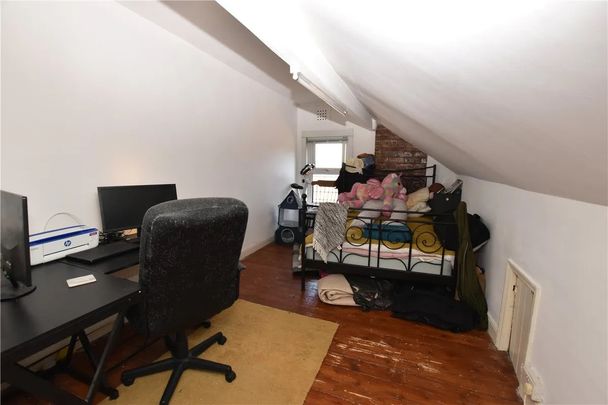 2 Bed Terraced House, Eyres Street, LS12 - Photo 1