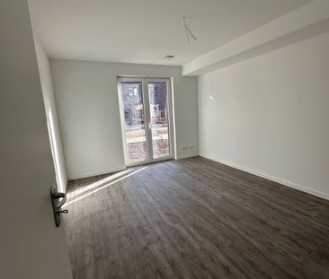 3-Zimmer Neubauwohnung mit 2 Badezimmern und Terrasse - Foto 2