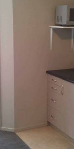 Student Rental - Photo 3