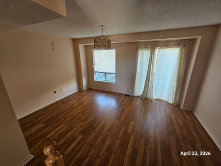 For Lease - 64 Conn Smythe Drive, Toronto, Ontario - Photo 2