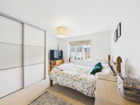 2 bedroom coach house to rent - Photo 4