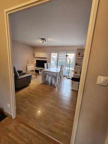 Location Appartement 3 pièces 54m² CARRIERES SOUS POISSY 78955 - Photo 2