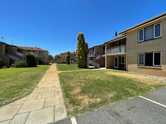 Renovated Unit with Air Con - Photo 1