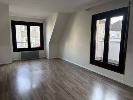 Location Appartement 2 pièces 54m² MULHOUSE 68100 - Photo 2