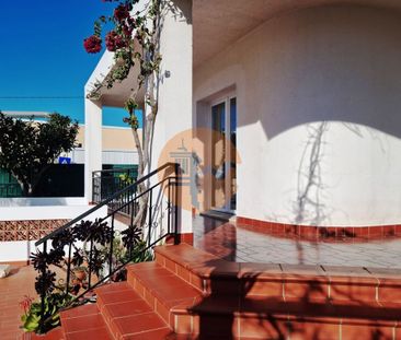 Faro, Faro 8950-411 - Photo 1