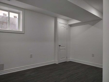 For Lease - 117 Luella Crescent Unit# Basement, Brampton, Ontario - Photo 3