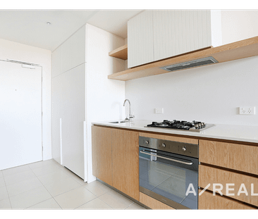 Contemporary Living in the Heart of Caulfield North - Photo 4