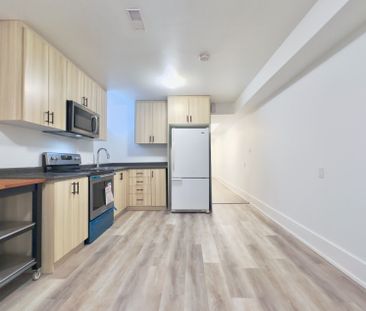 For Lease - 33 Lawlor Avenue Unit# Lower, Toronto, Ontario - Photo 4