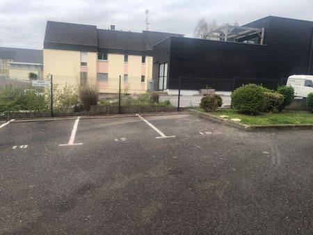 QUIMPER 2 pièces 42m2 avec parking privatif dans enceinte sécurisée - Photo 5