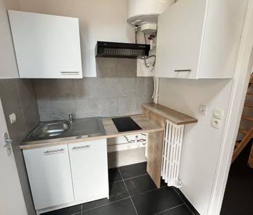 Location Appartement 1 pièce 21m² CHENNEVIERES SUR MARNE 94430 - Photo 2