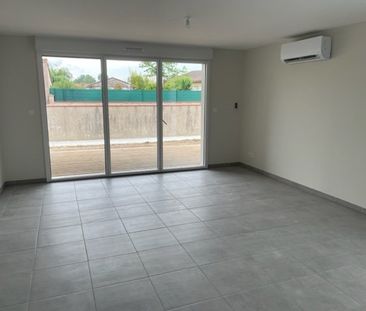 Location Appartement 3 pièces 61m² ROQUES 31120 - Photo 1