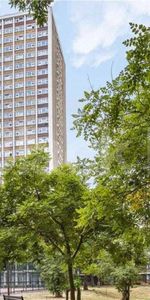 Located in Zone 1 in a prime location in EC1 perfect for 3 sharers - Photo 4