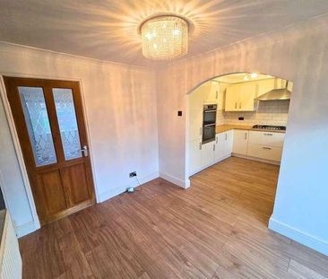 Frampton Green, Middlesbrough, TS3 - Photo 4