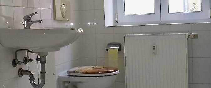 Helle 3-Zimmer-Wohnung mit Balkon im Grünen – ruhig & zentral - Foto 1