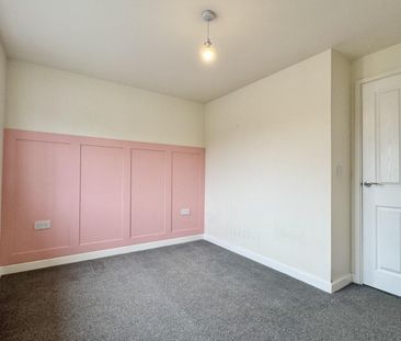 2 bedroom House To Let - Photo 1