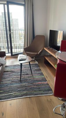 Studio Flat, Grantham House, E14 - Photo 1