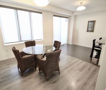 For Lease - 119 Stork Street, Oakville, Ontario - Photo 2