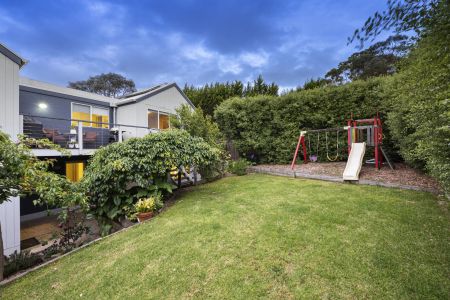 21 Murawa Drive, Rosebud. - Photo 4