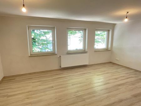 Wunderschöne 1-Zimmer-Wohnung mit großer Wohnküche - Photo 3