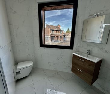Location Appartement 2 pièces 42m² MARCQ EN BAROEUL 59700 - Photo 6