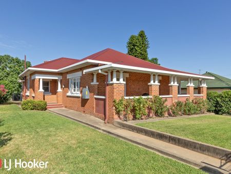 Charming 3-Bedroom Home in West Tamworth – Recently Updated! - Photo 3