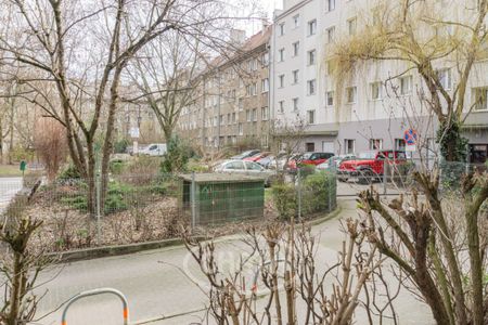 Przestronne m. w świetnej lokalizacji - Borek - Photo 5