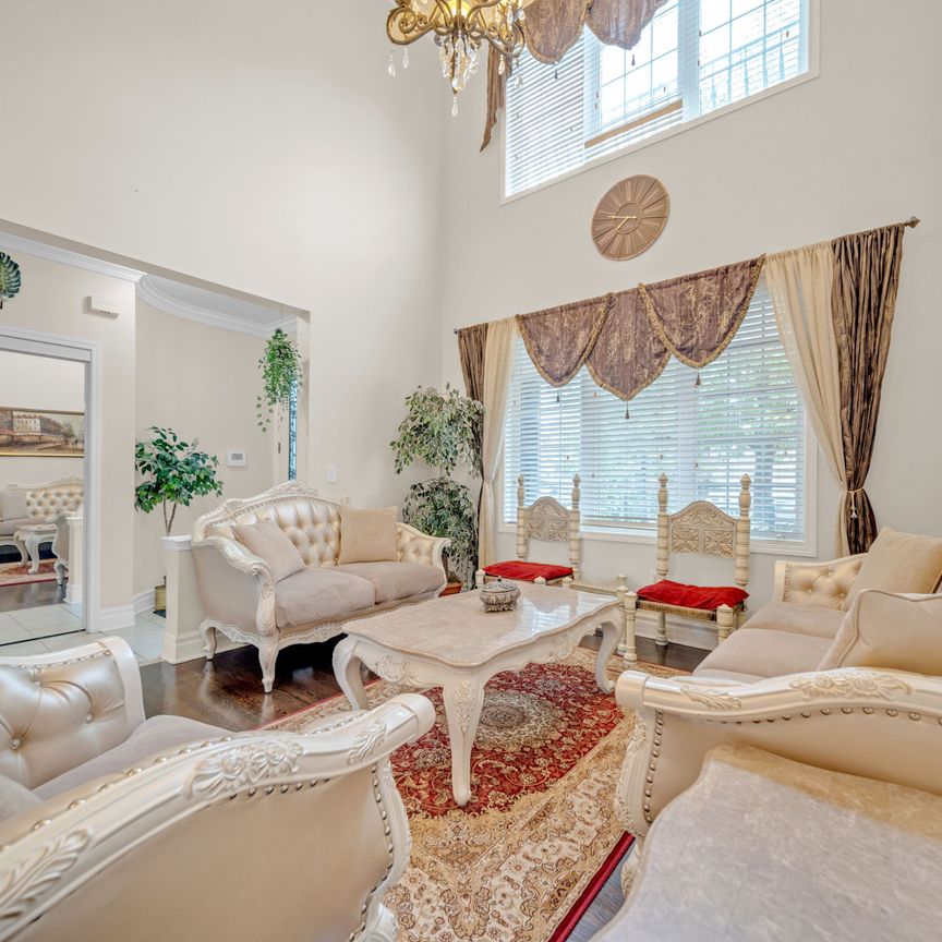 For Lease - 147 Whitwell Drive, Brampton, Ontario - Photo 1